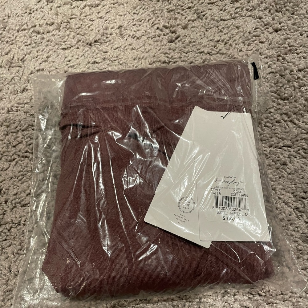 Brand new maternity leggings-orginal packaging